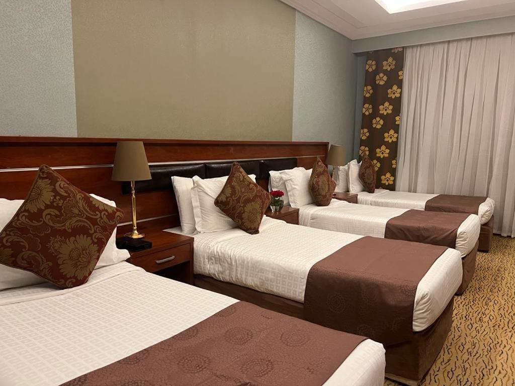 Hotel Al Ansar Golden Tulip Medyna Zewnętrze zdjęcie