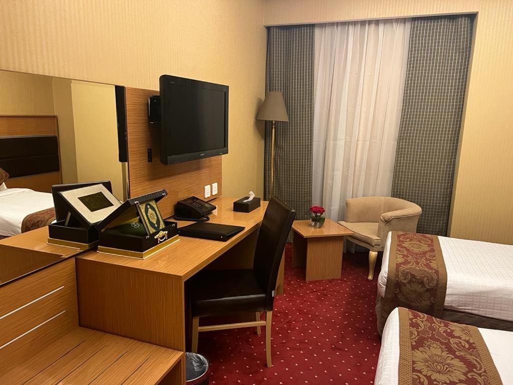 Hotel Al Ansar Golden Tulip Medyna Zewnętrze zdjęcie