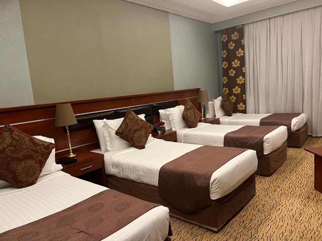 Hotel Al Ansar Golden Tulip Medyna Zewnętrze zdjęcie